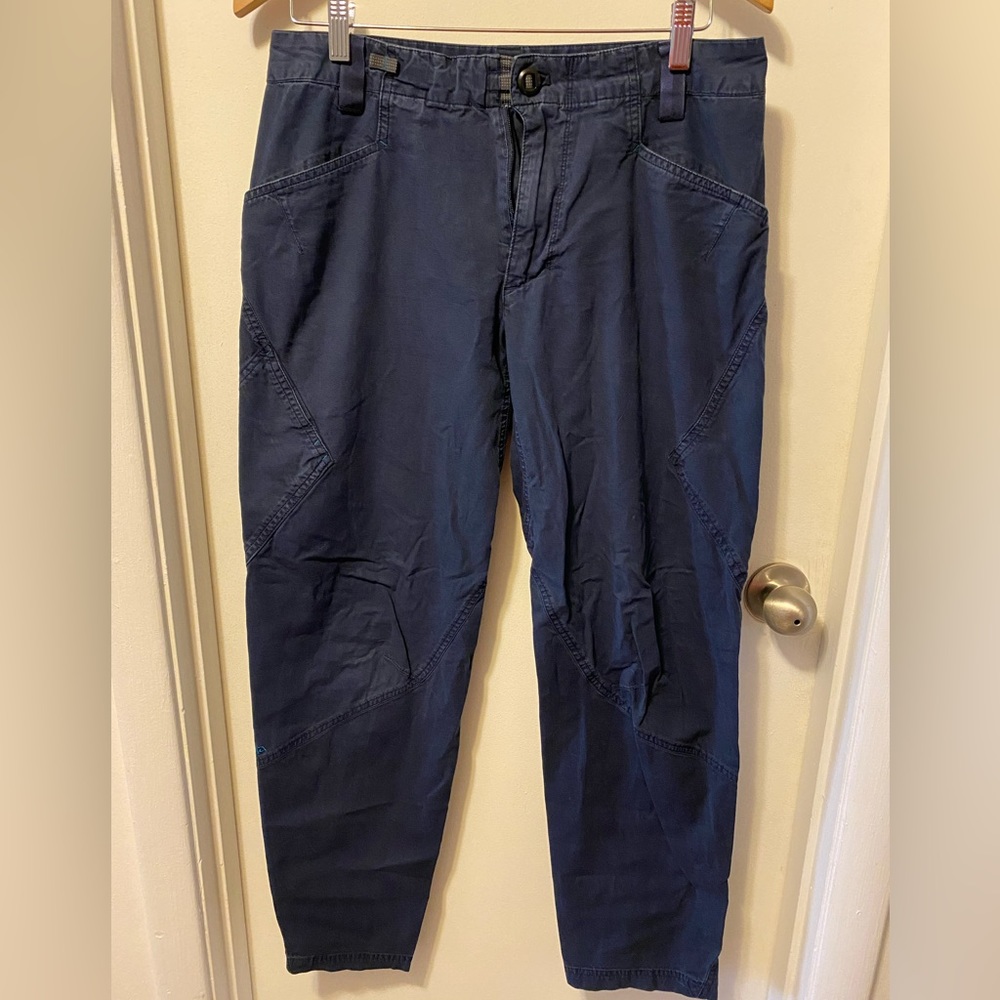 Men’s Patagonia pants